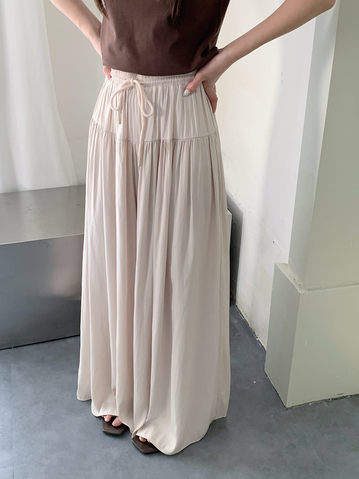 JOLIN TROUSERS IN BEIGE