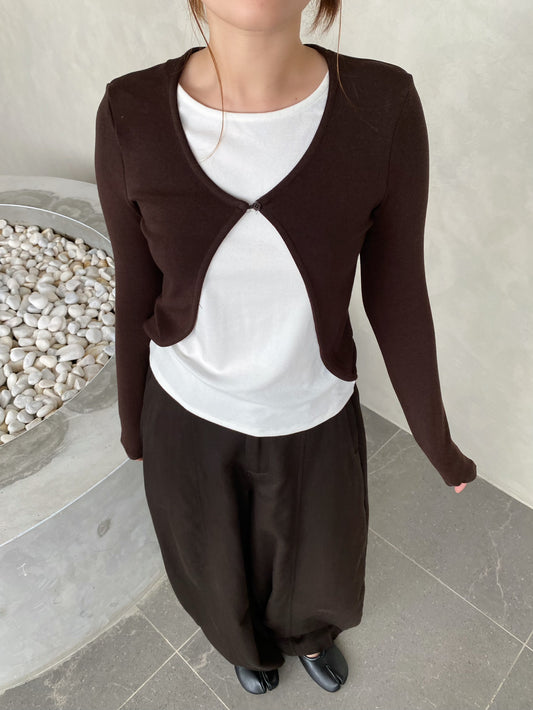 DOBI LONG SLEEVE TOP IN BROWN/BLACK