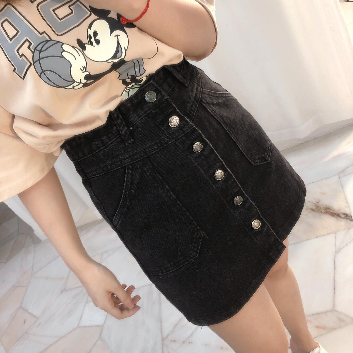 BLACK SKIRT S SIZE