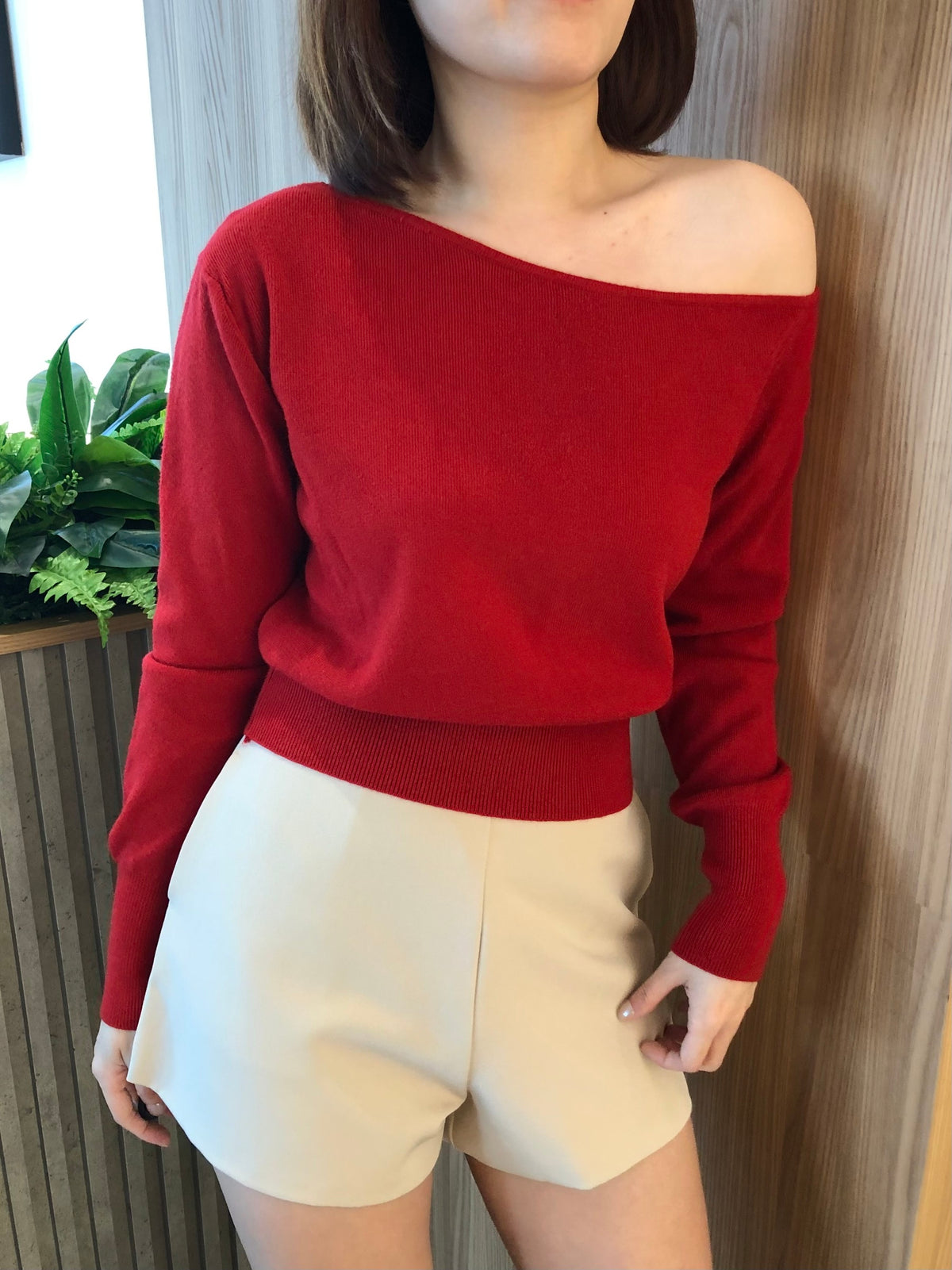 OFF SHOULDER TOP IN RED/GREY
