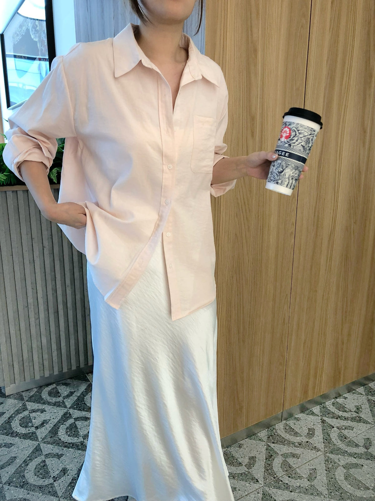 OVERSIZED KOREAN BLOUSE