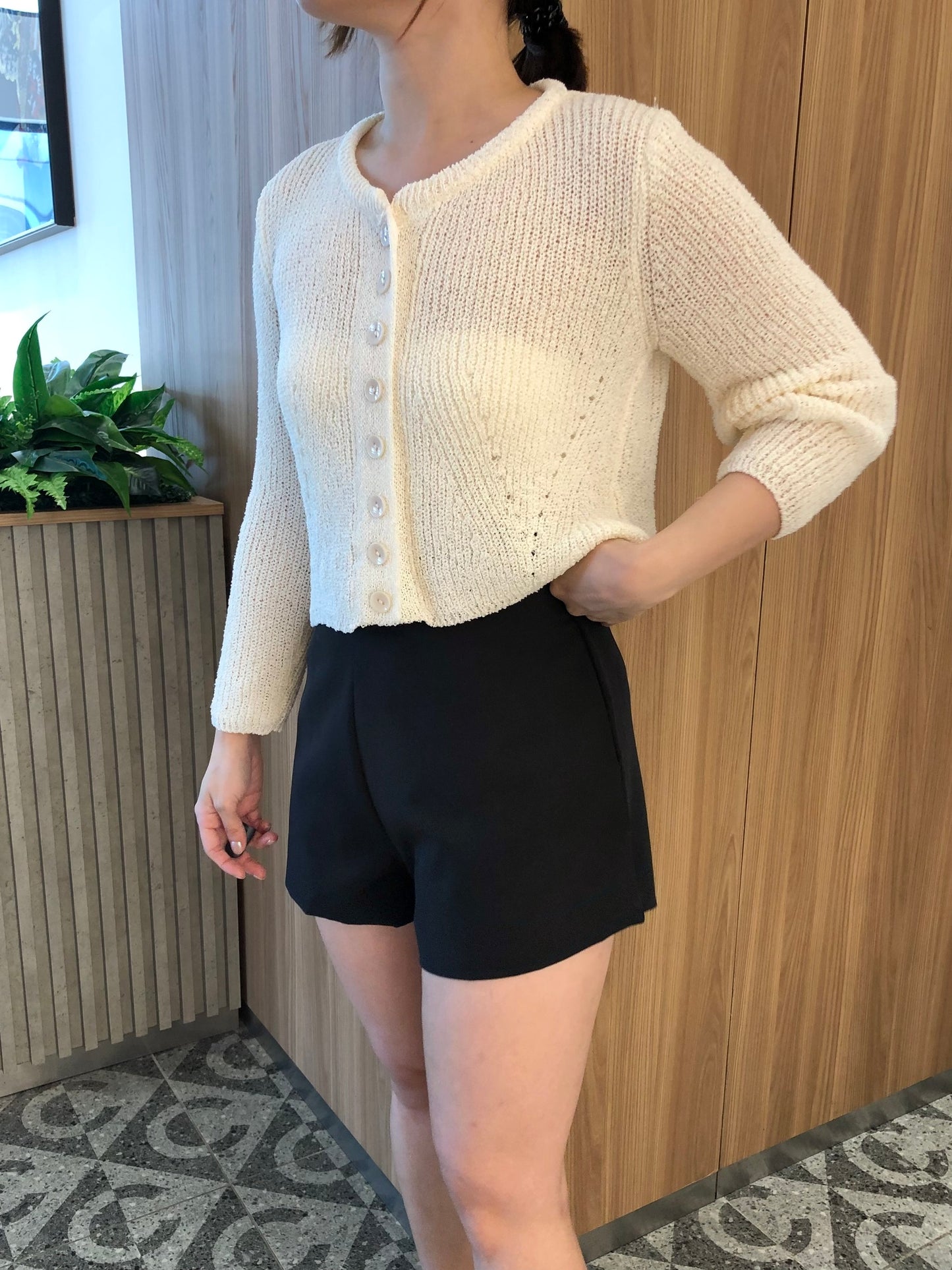 BELLA KNIT TOP IN CREAMWHITE/BLACK/BLUE