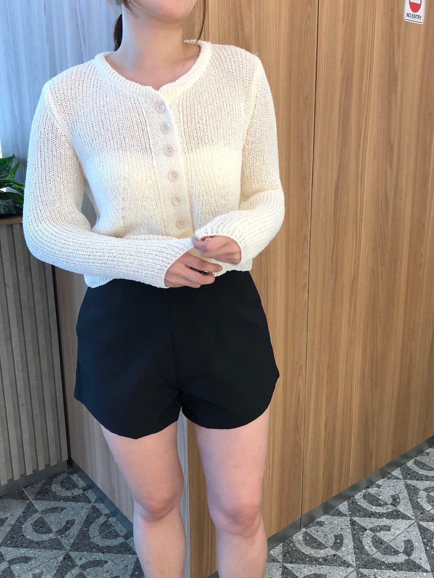 BELLA KNIT TOP IN CREAMWHITE/BLACK/BLUE