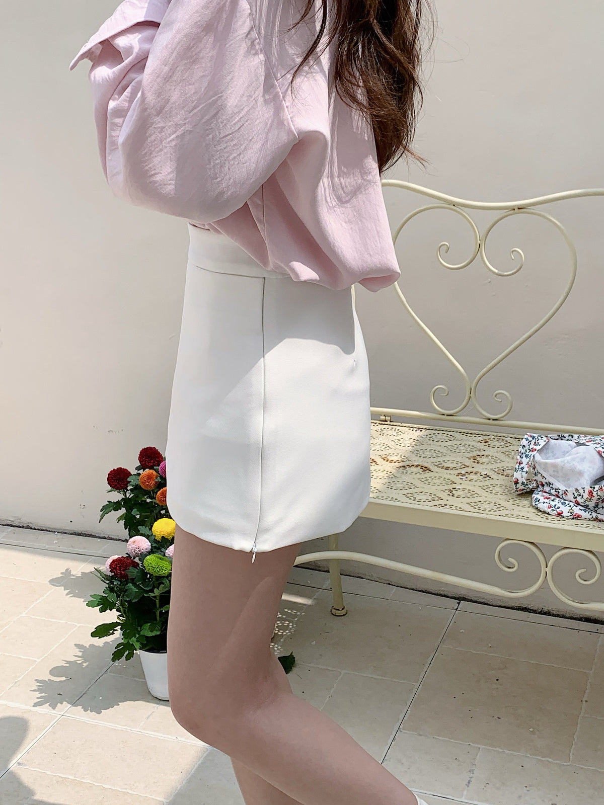 MABLE HIGH WAIST SKIRT IN WHITE/BLACK