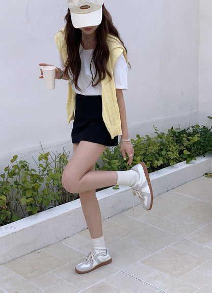 MABLE HIGH WAIST SKIRT IN WHITE/BLACK