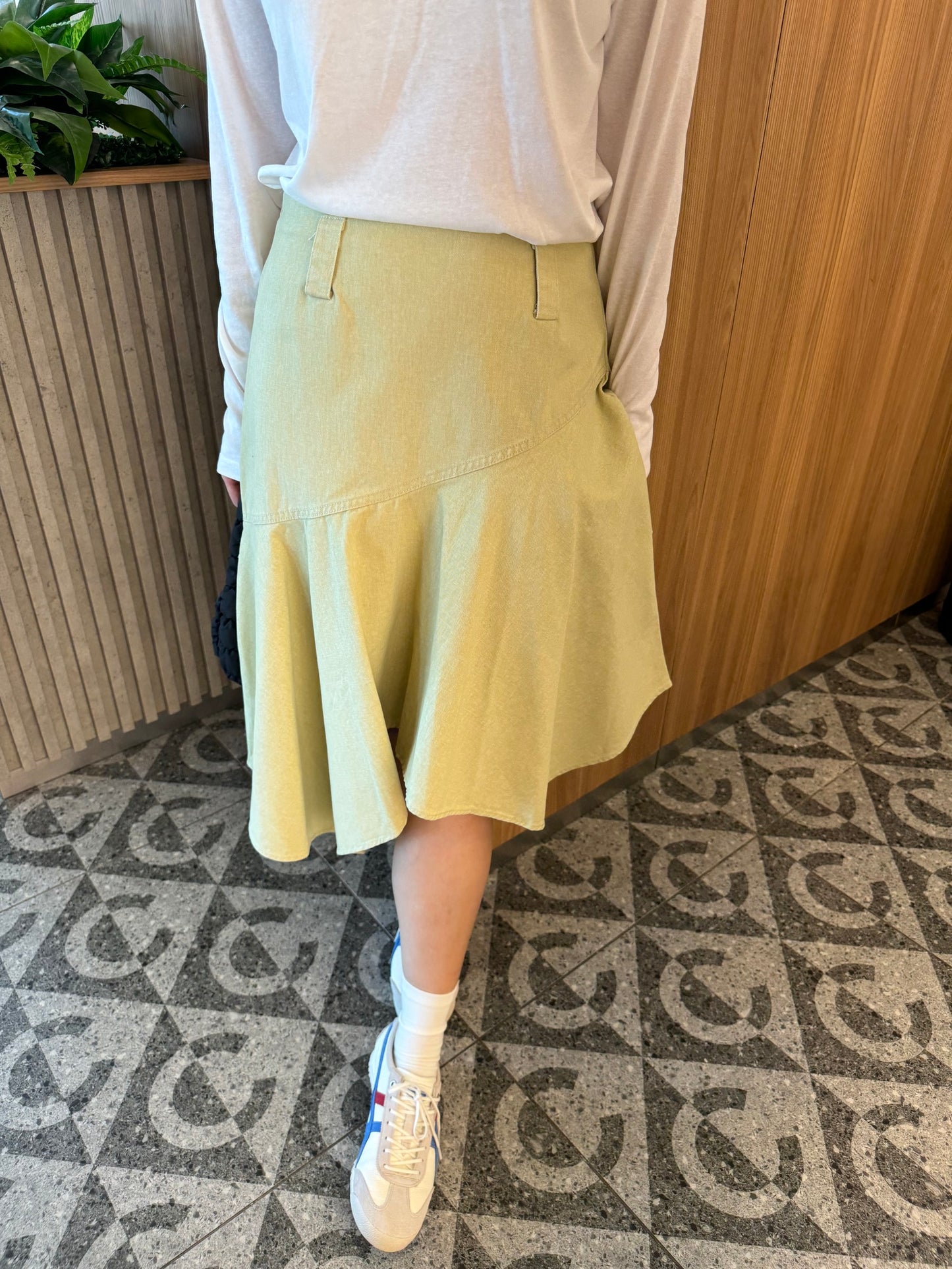 KINN HIGH WAIST SKIRT IN YELLOW / DARK CHOCO