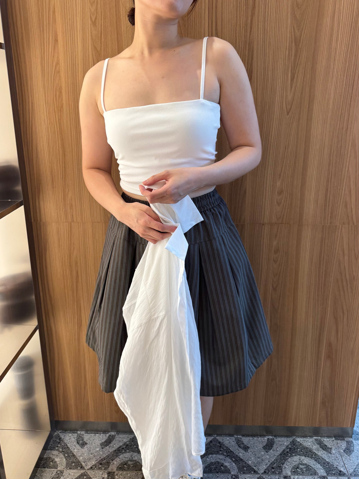 RIRA BRA TOP IN WHITE/GREY/BLACK SINGLET