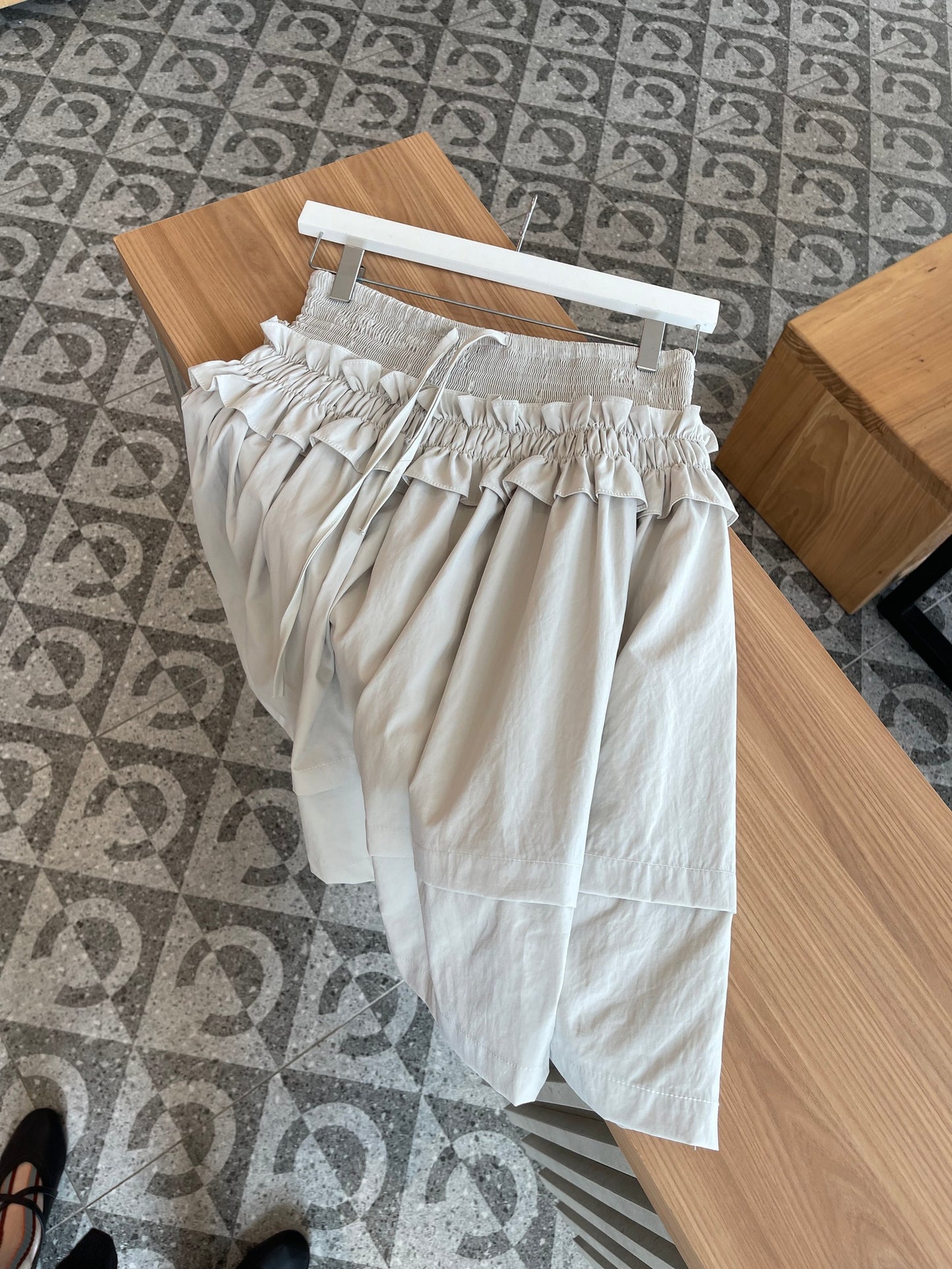VERA HIGH WAIST SKIRT IN GREY
