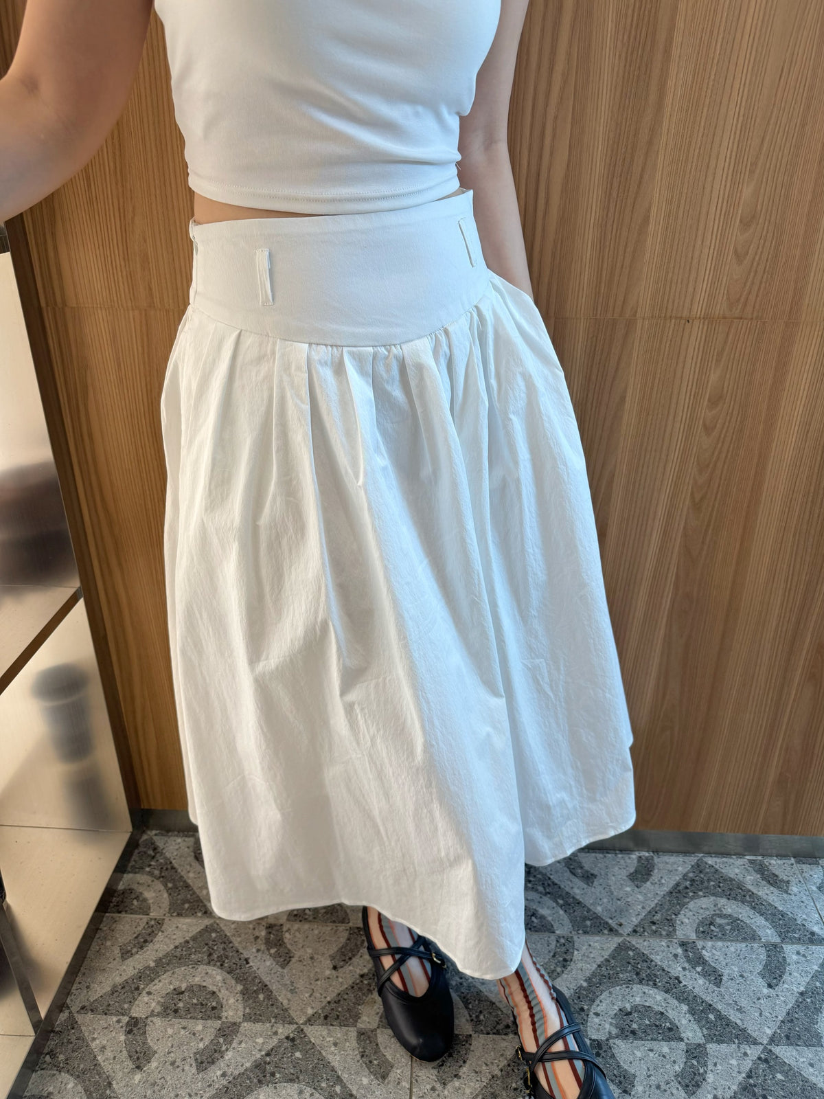 KATE HIGH WAIST SKIRT IN WHITE/BLACK