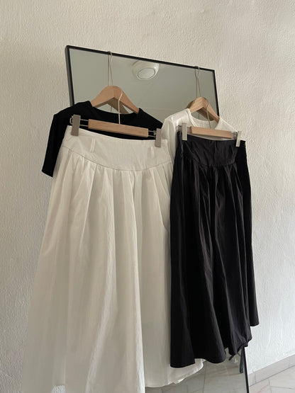 KATE HIGH WAIST SKIRT IN WHITE/BLACK