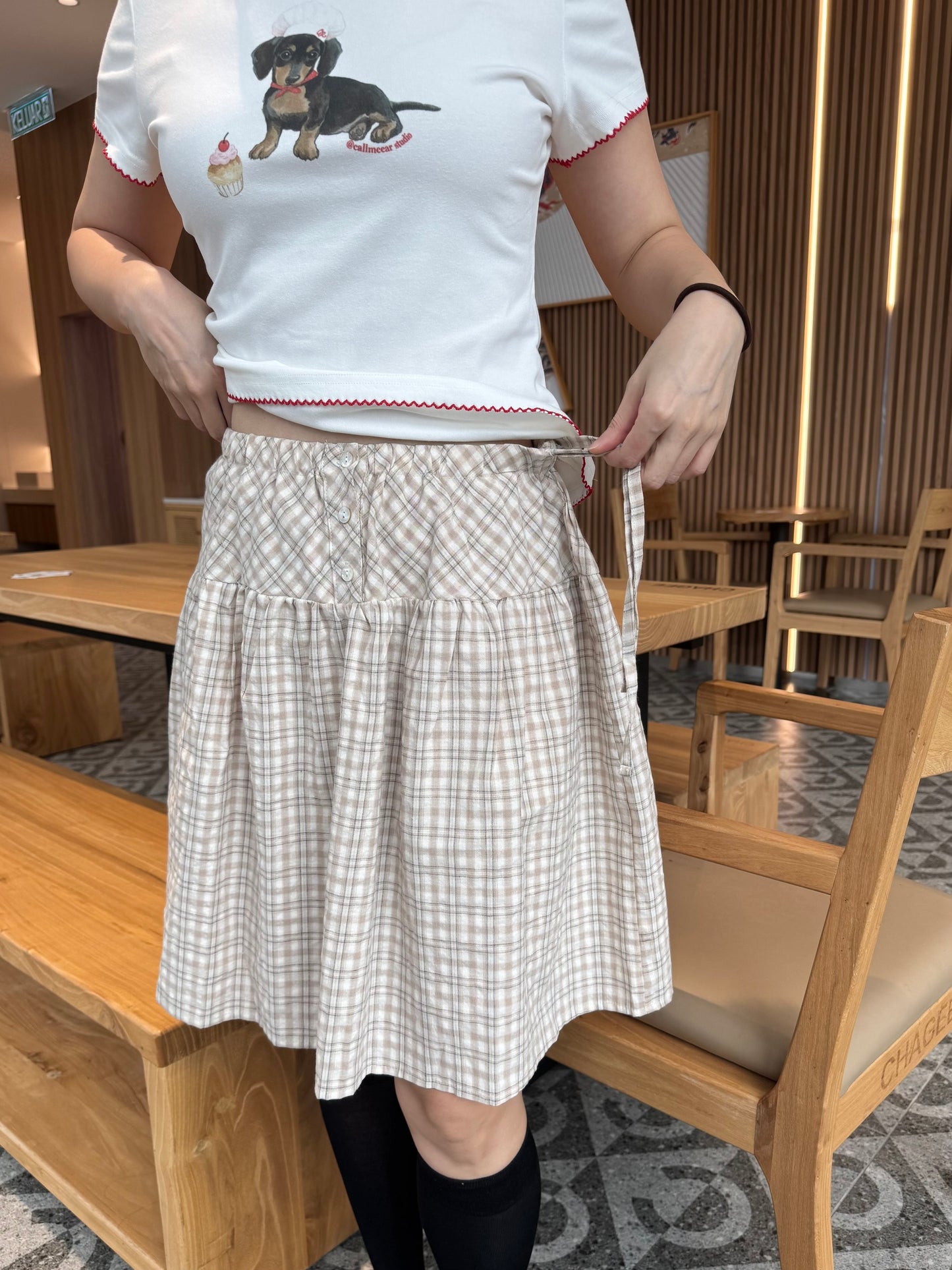 JOJO PLEATED SKIRT IN KHAKI