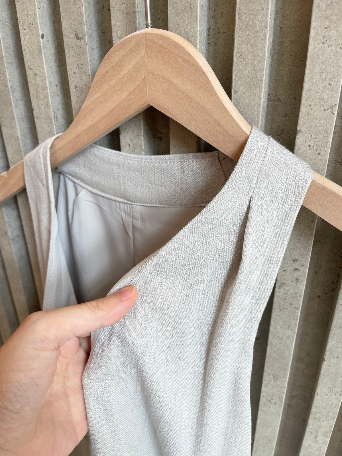 DAVE DRESS IN TEA WHITE