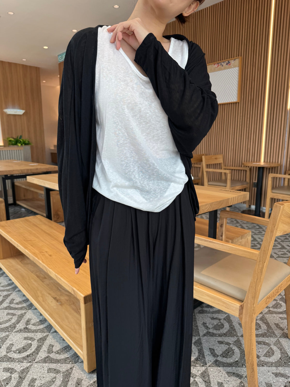 2 IN 1 SET (SINGLET + OUTER) IN BLACK/GREY