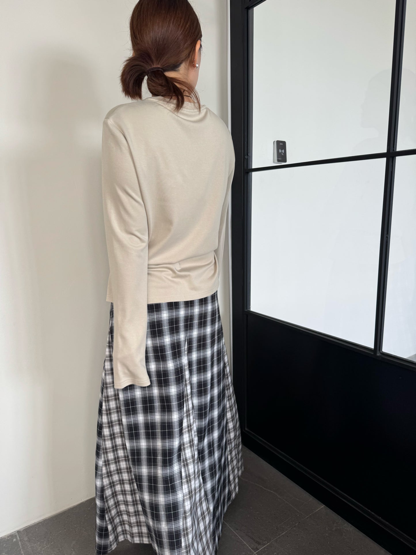 EMBROIDERED HORSE LONG SLEEVE TOP