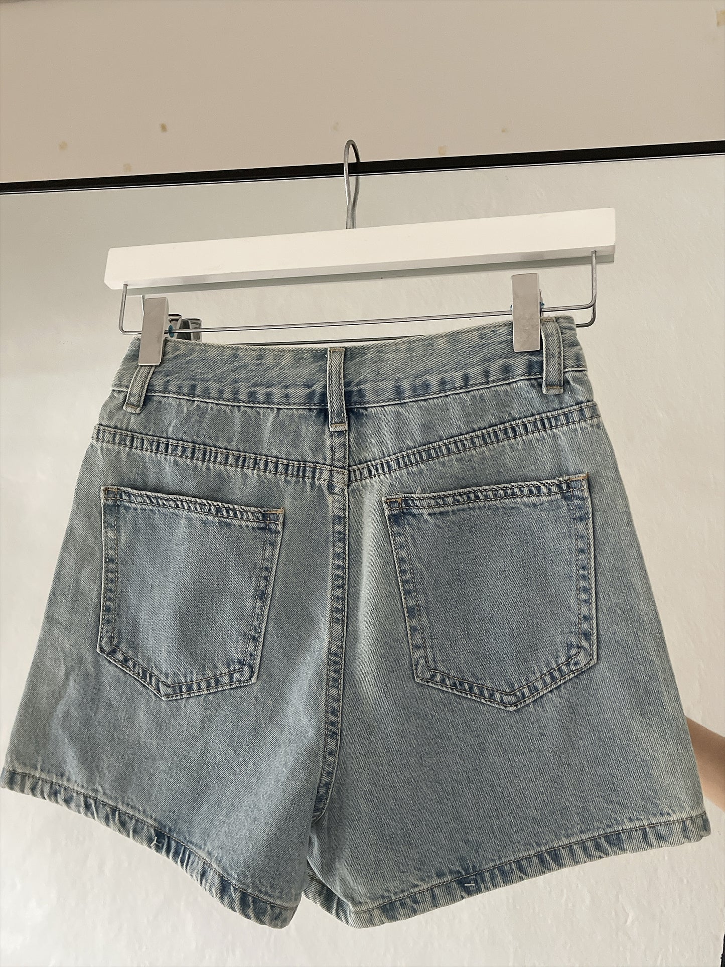 SALES ITEM 11