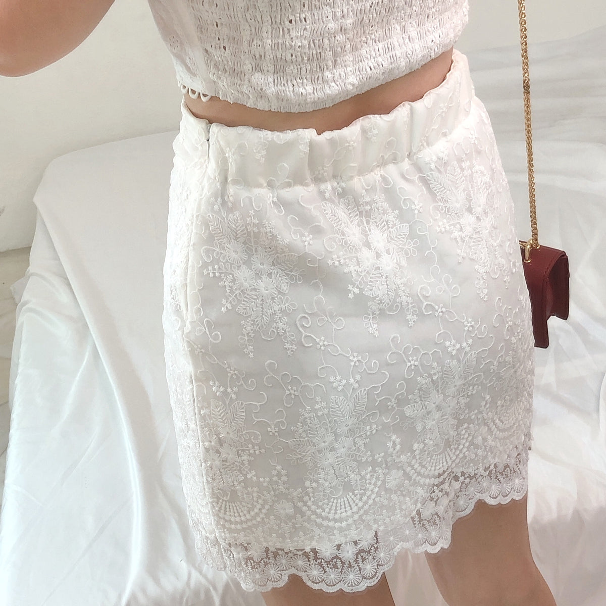 LORA LACE SKIRT
