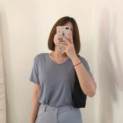 V BASIC TEE