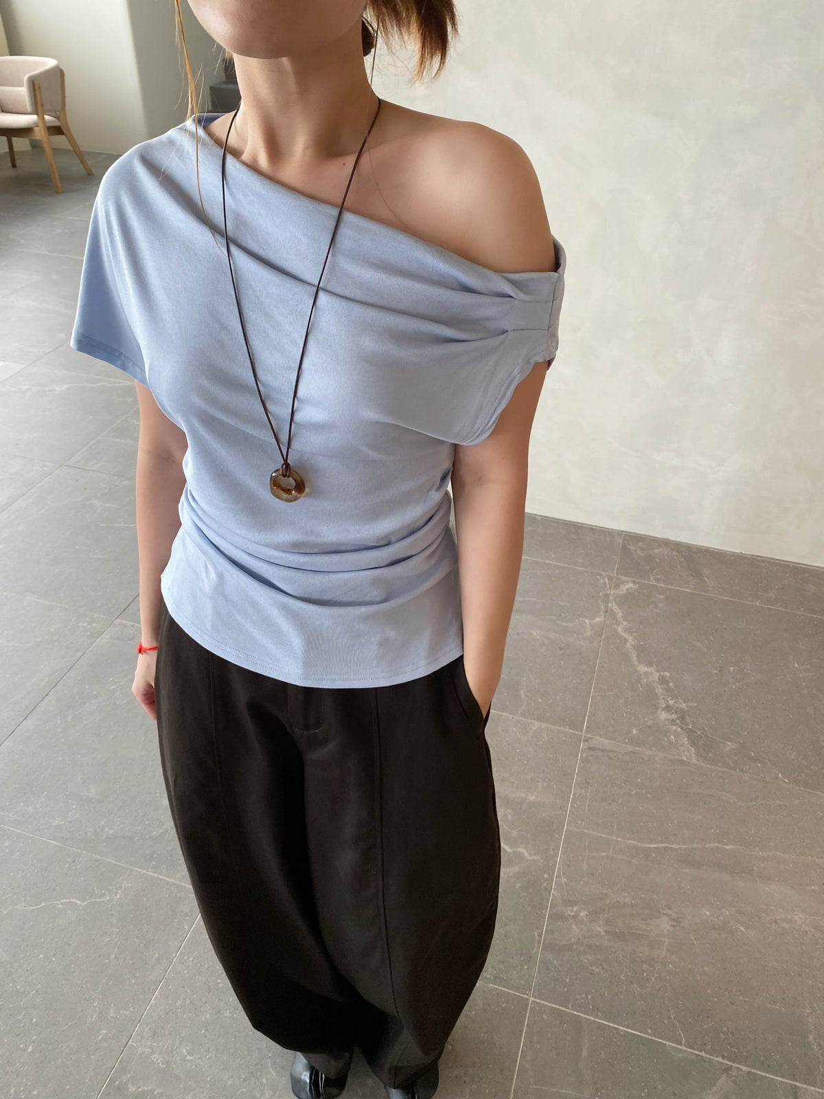 LONE LADY TOP IN BLUE