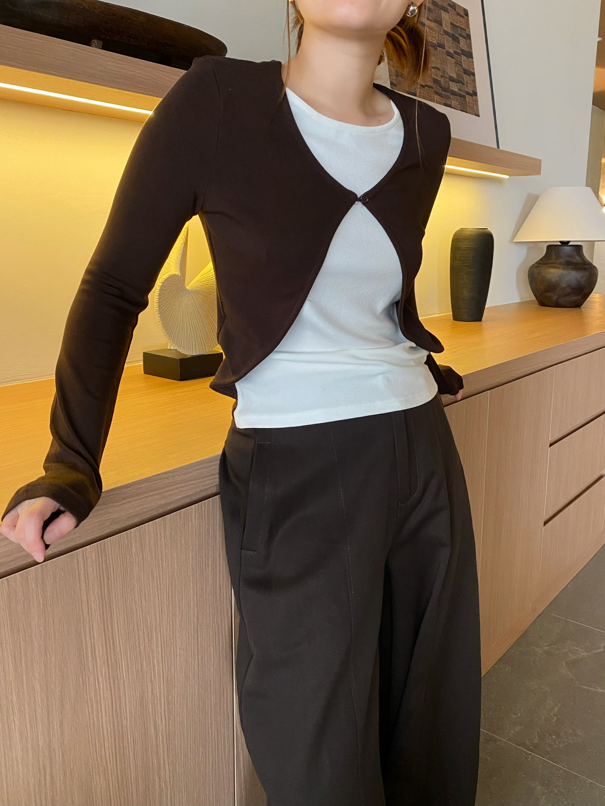 DOBI LONG SLEEVE TOP IN BROWN/BLACK