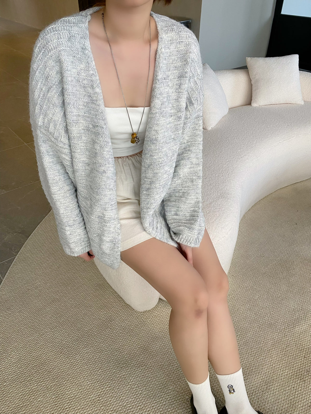 PERANA OUTWEAR KNIT TOP IN GREY/BLUE