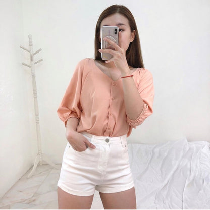 WHITE / BLACK SHORT