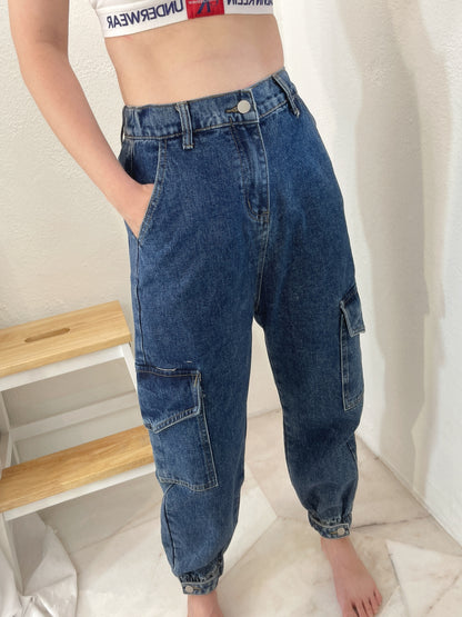 HIGHWAIST JEANS