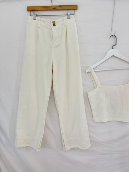 HIGHWAIST JEANS