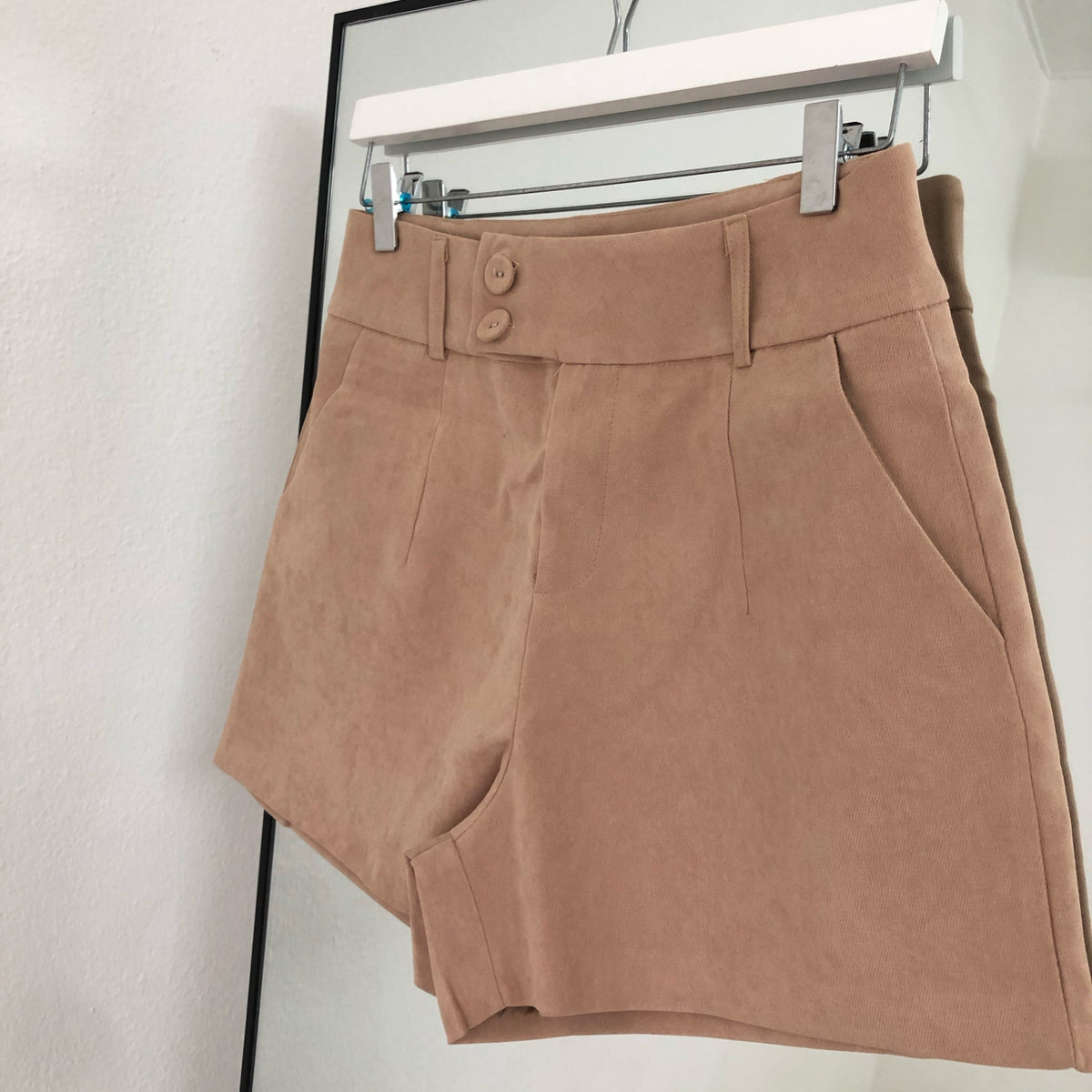 SALES ITEM (BOTTOM) 02