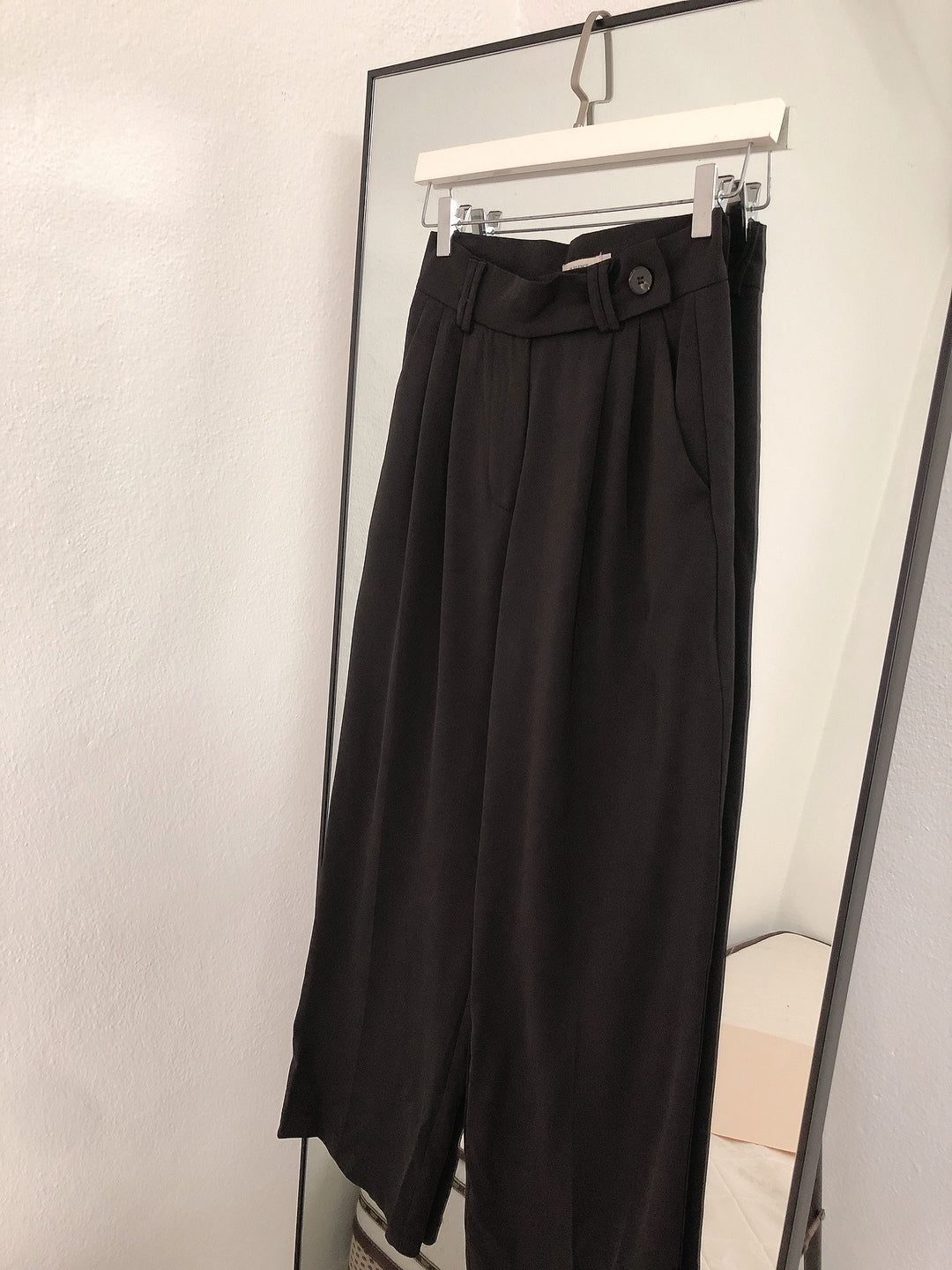 SALES ITEM (BOTTOM) 05