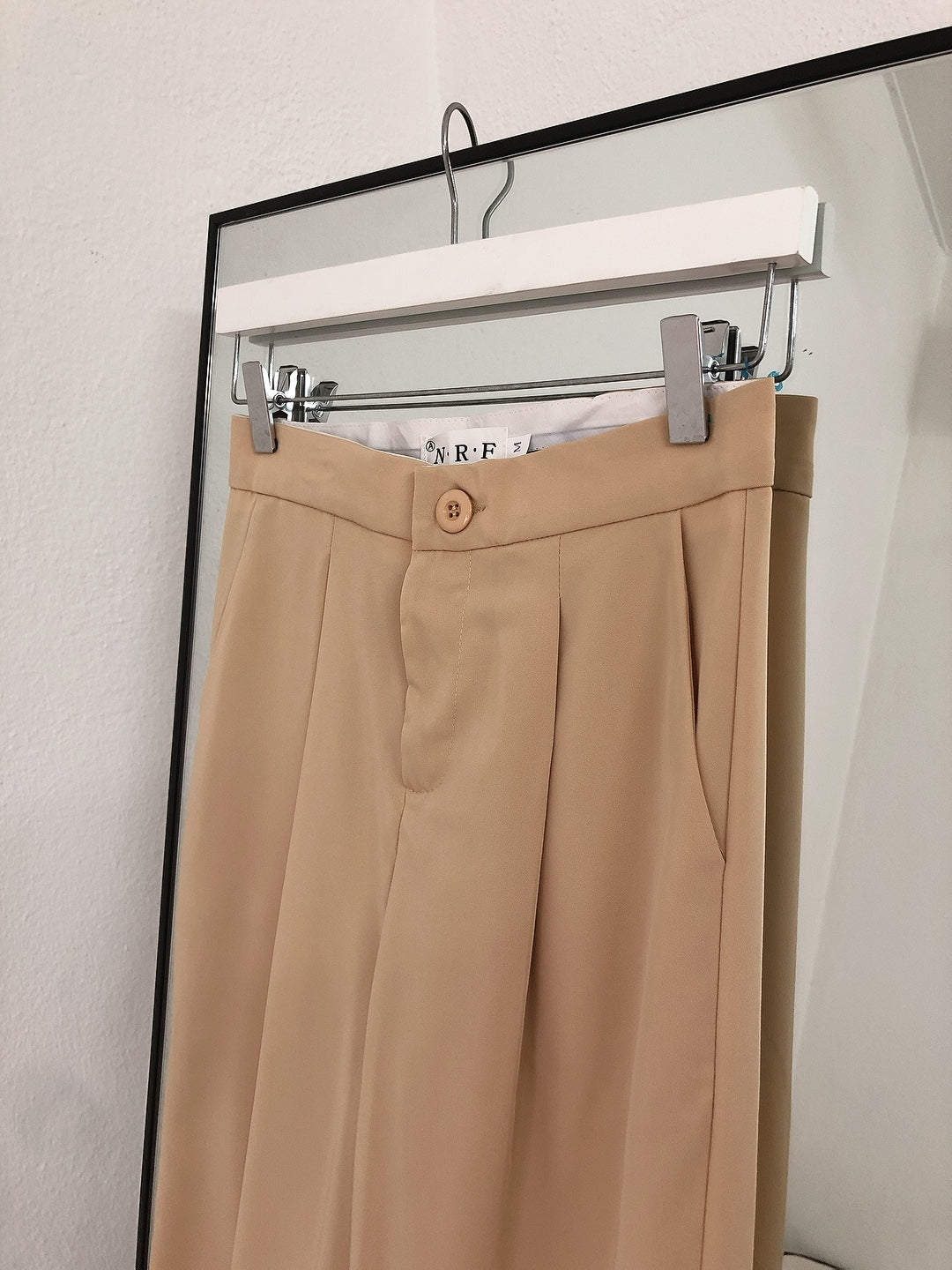 SALES ITEM (BOTTOM) 04