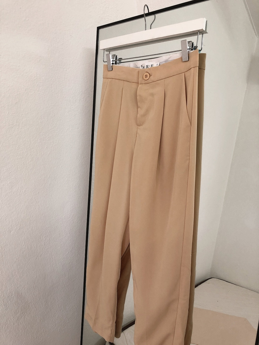 SALES ITEM (BOTTOM) 04