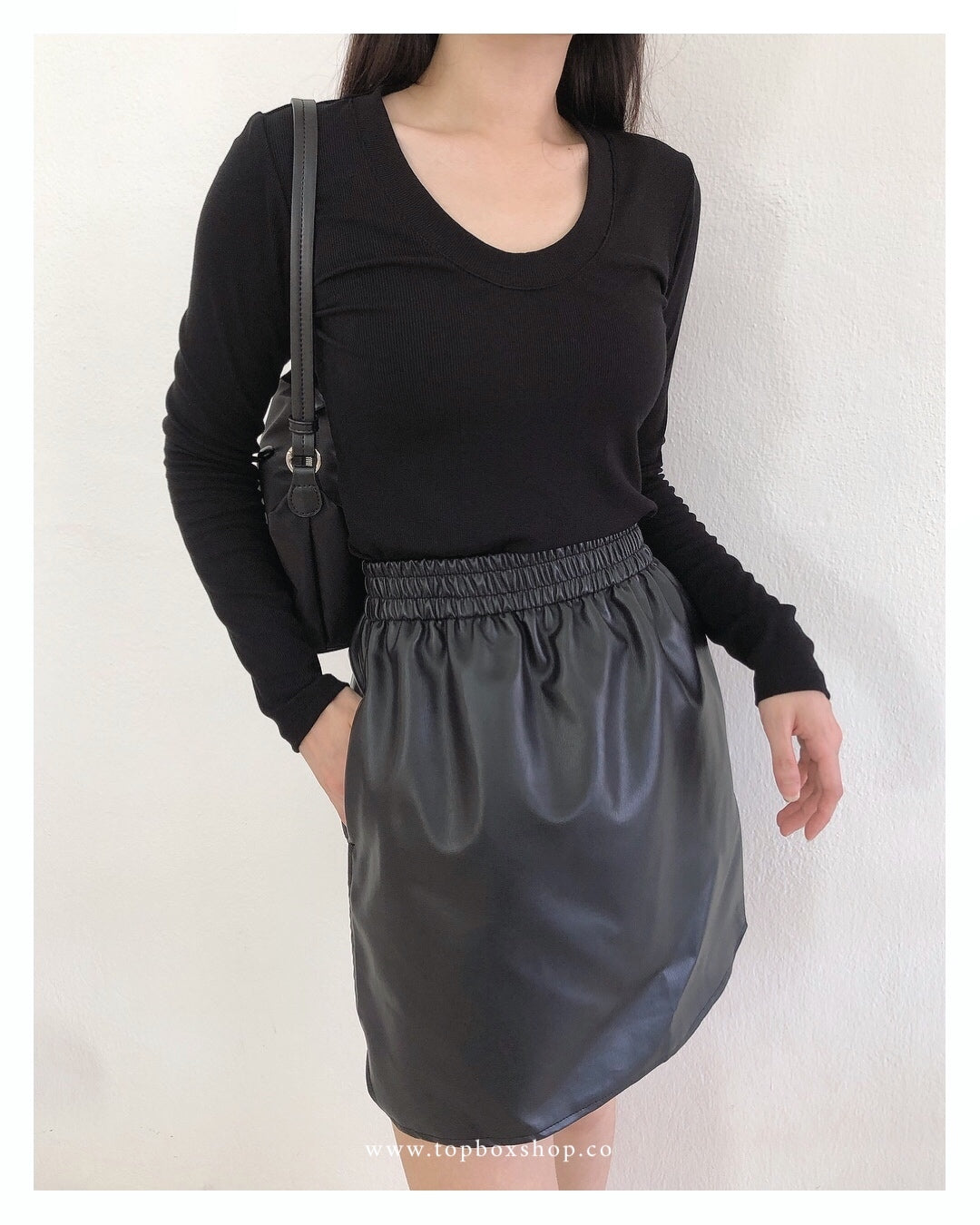 LEATHER SKIRT