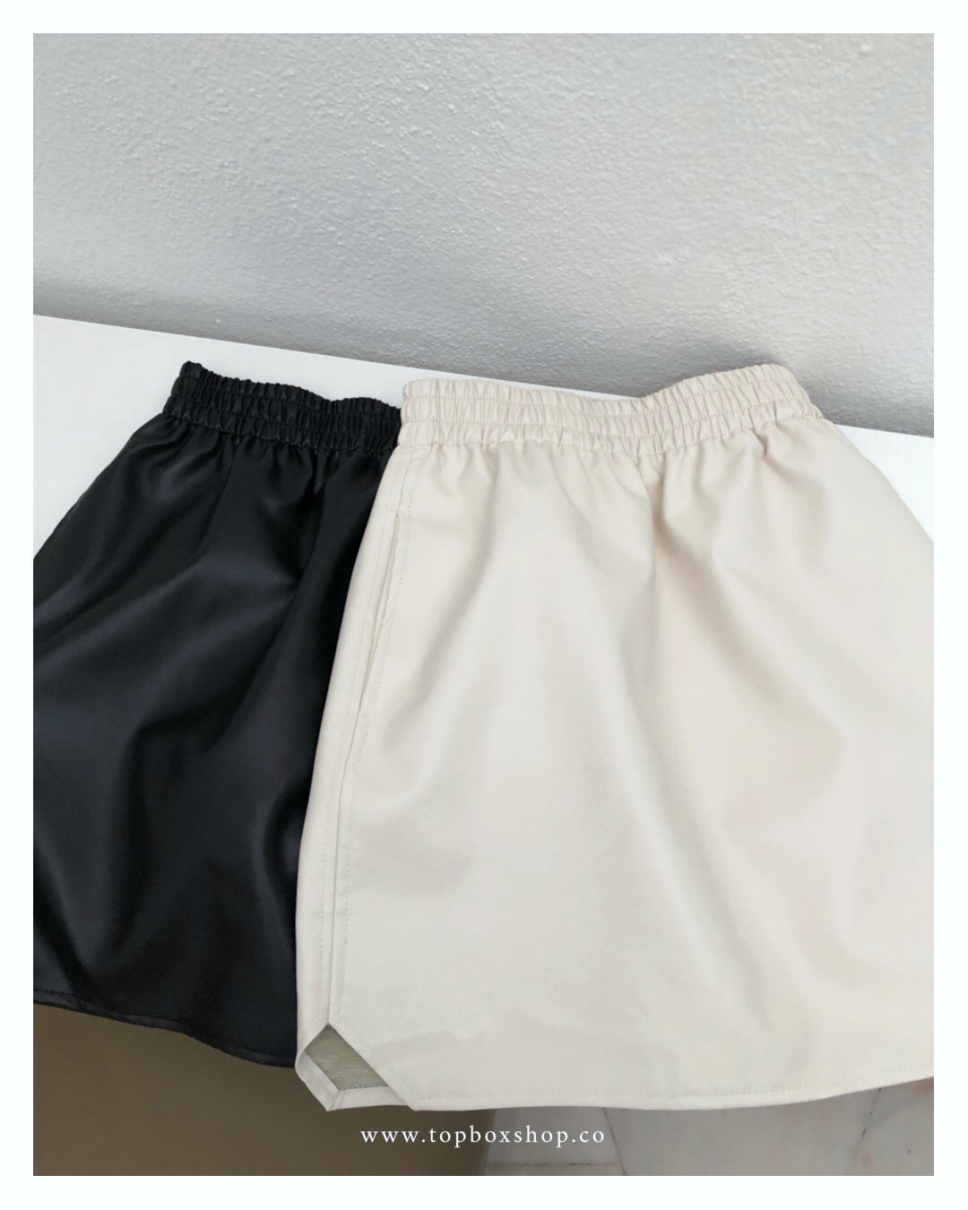 LEATHER SKIRT