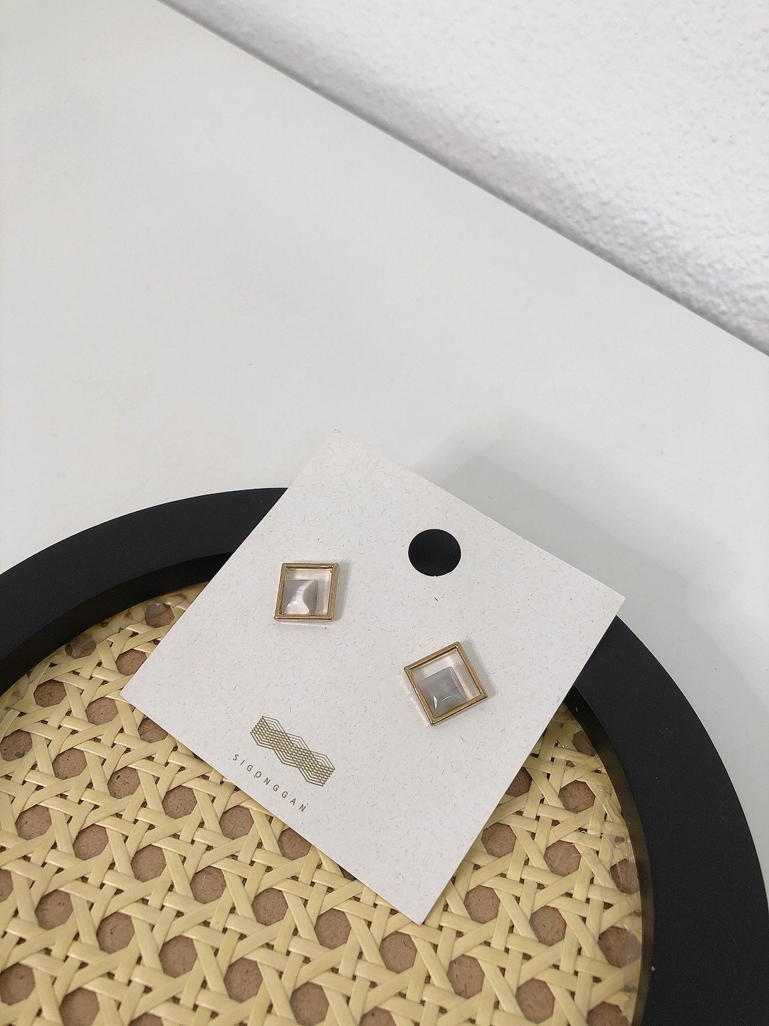 SALES ACCESSORIES