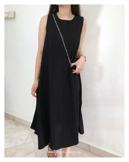 MM BLACK DRESS