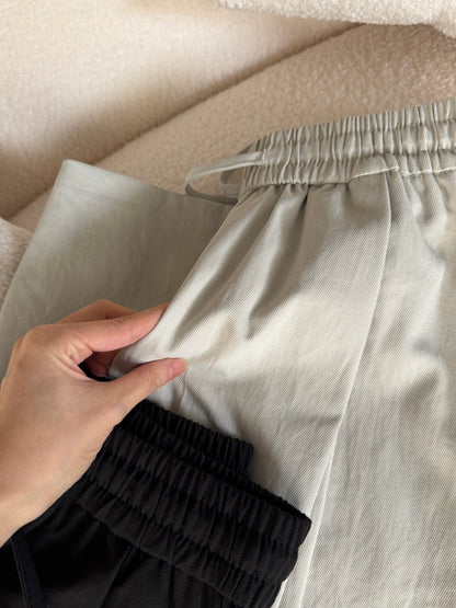 KELLY TROUSER IN BLACK/TEA WHITE