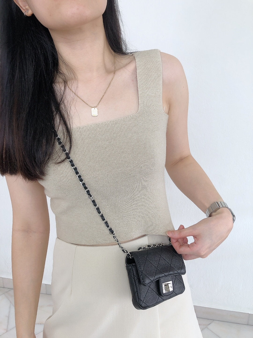 SQUARE NECK KNIT SINGLET IN WHITE/KHAKI