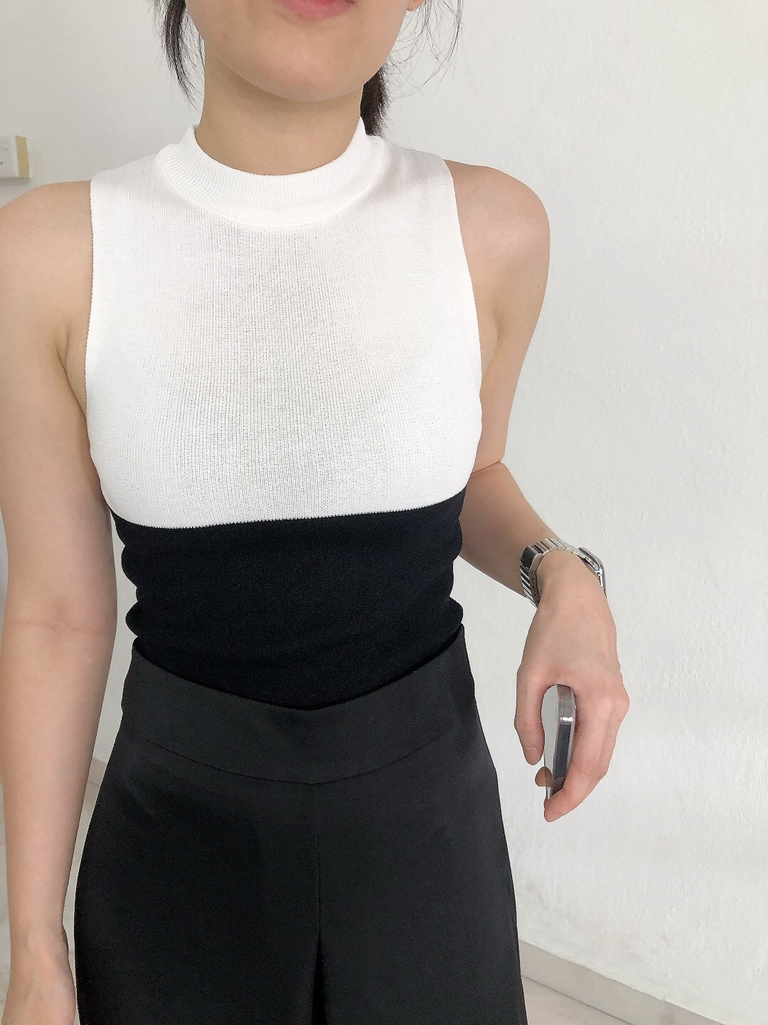 B&W KNIT SINGLET