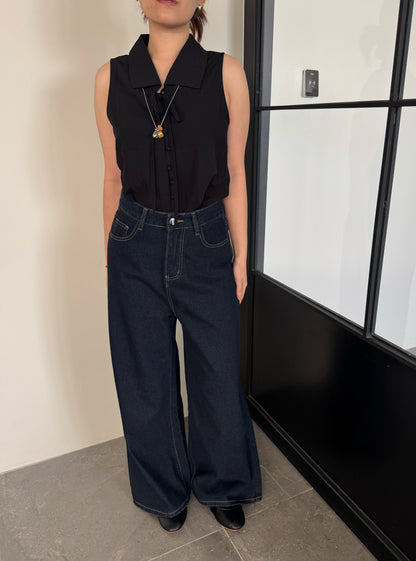 ELIN SINGLET TOP IN BLACK