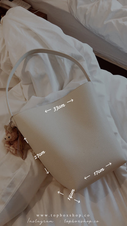 ALO BUCKET BAG