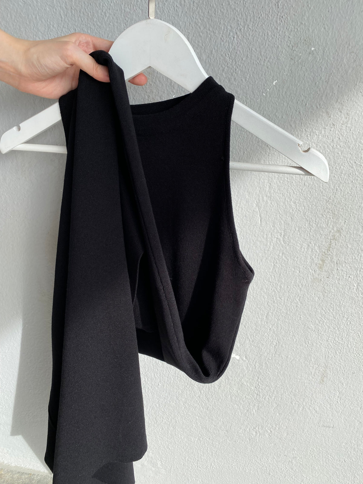 BLACK KNIT DRESS