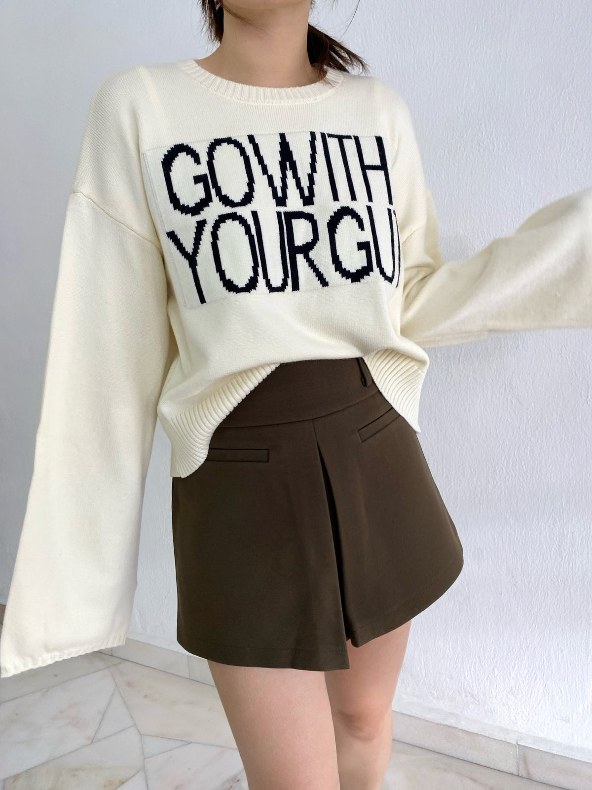 KNIT SWEATER