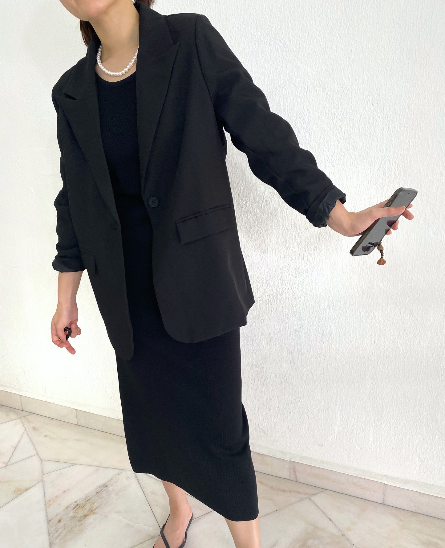 BLACK BLAZER