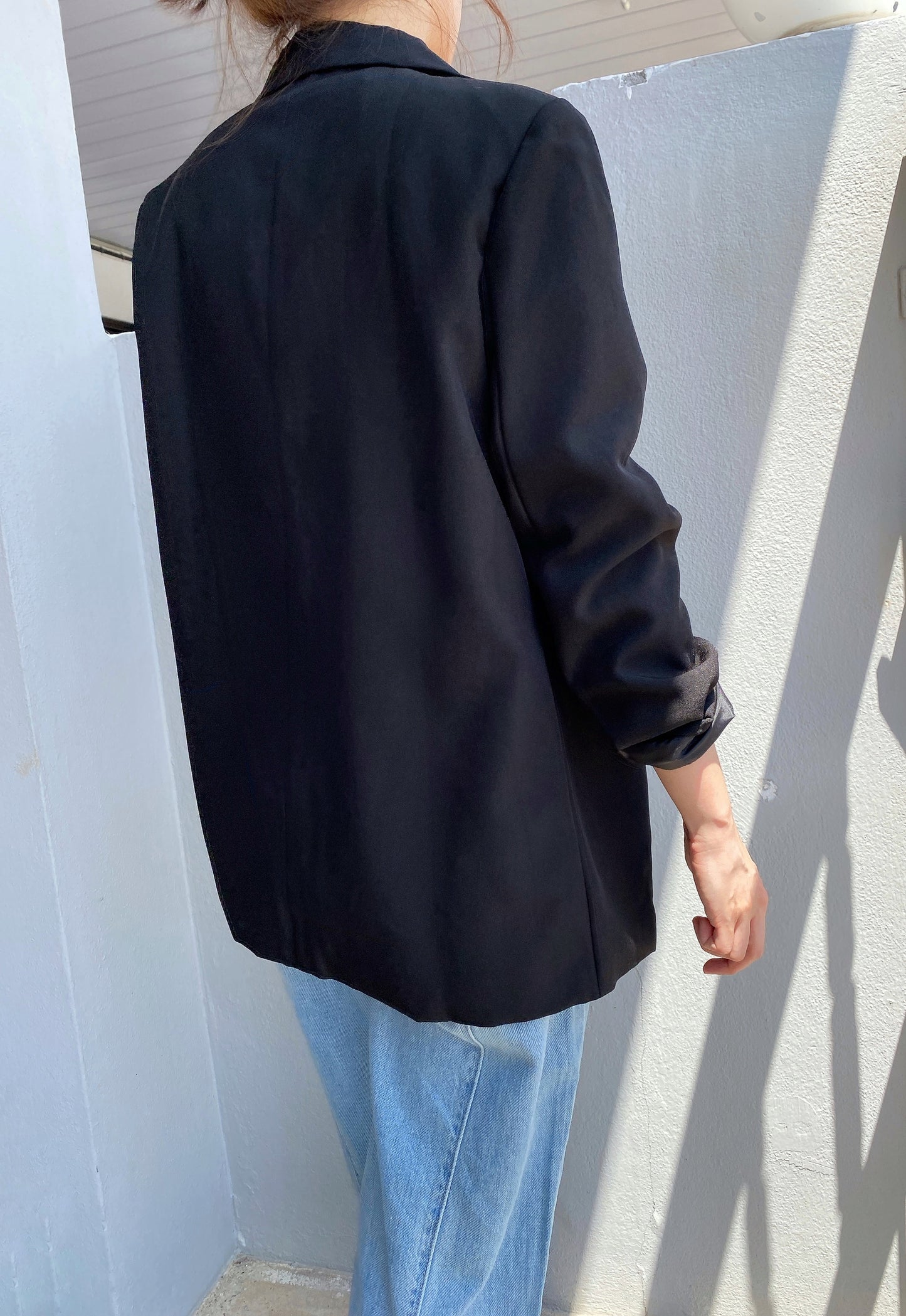 BLACK BLAZER