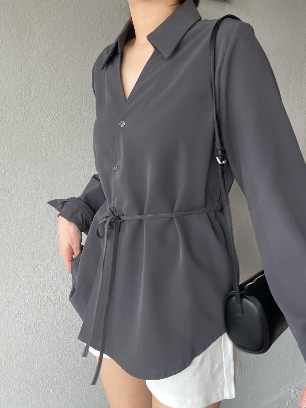BASIC BLOUSE TOP