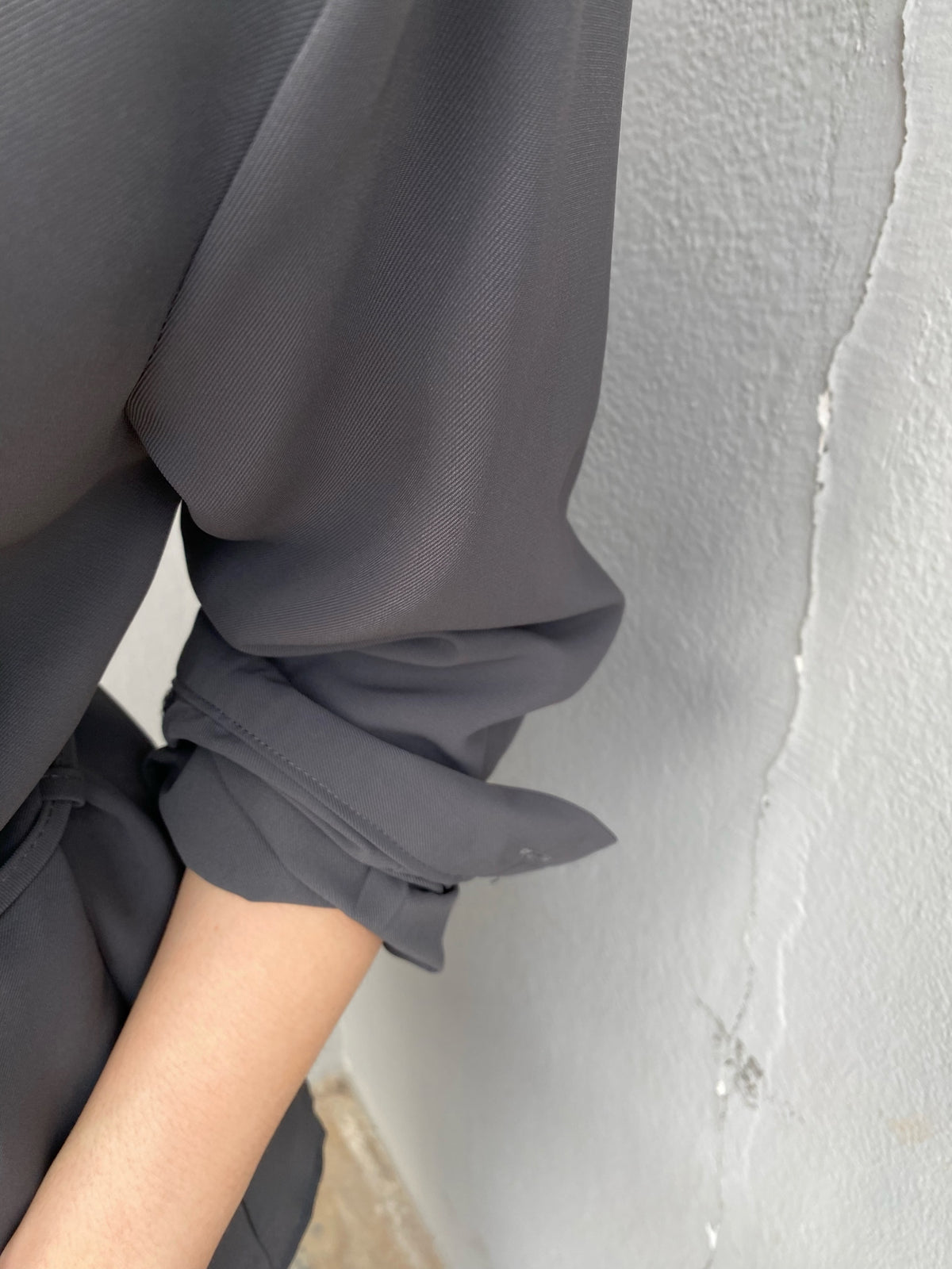 BASIC BLOUSE TOP