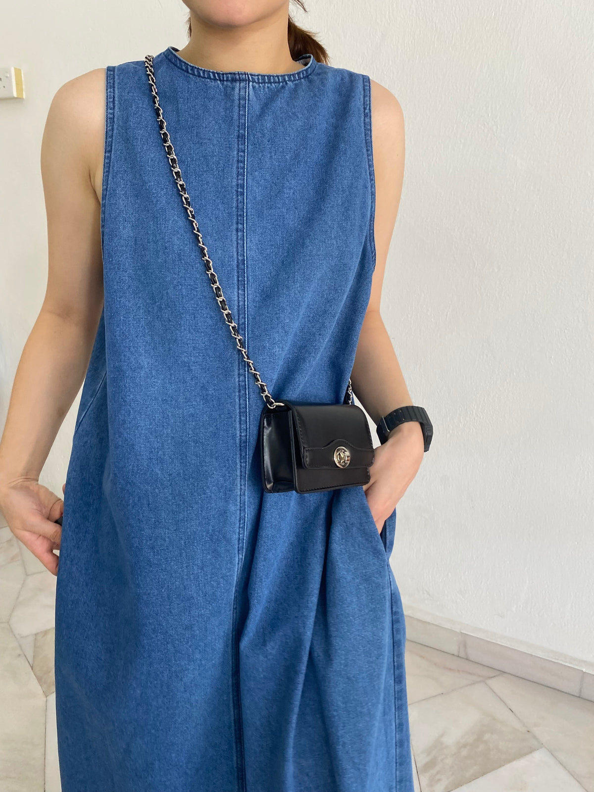 MINI SLING BAG