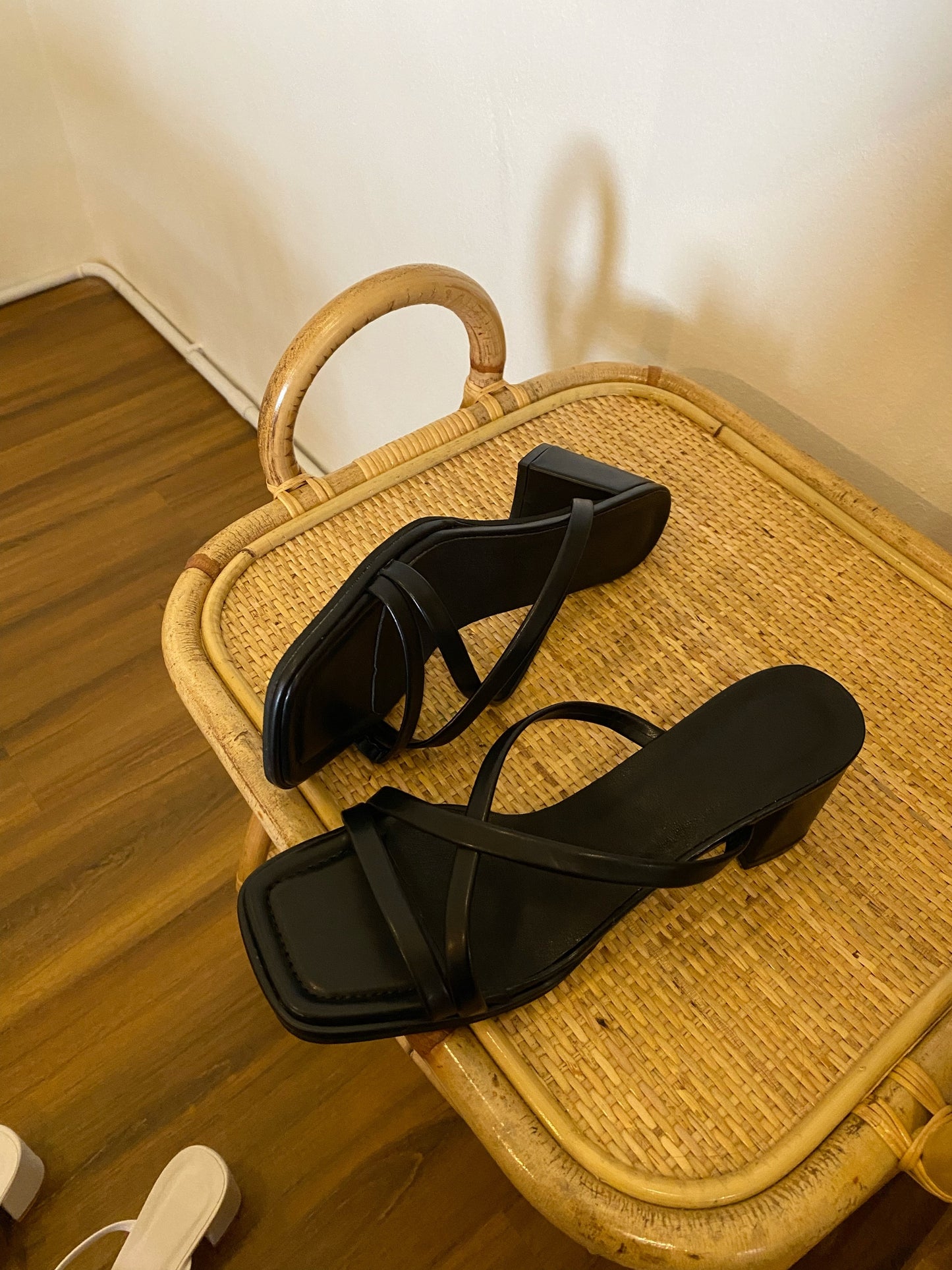 SANDRA HEELS (SHOES)
