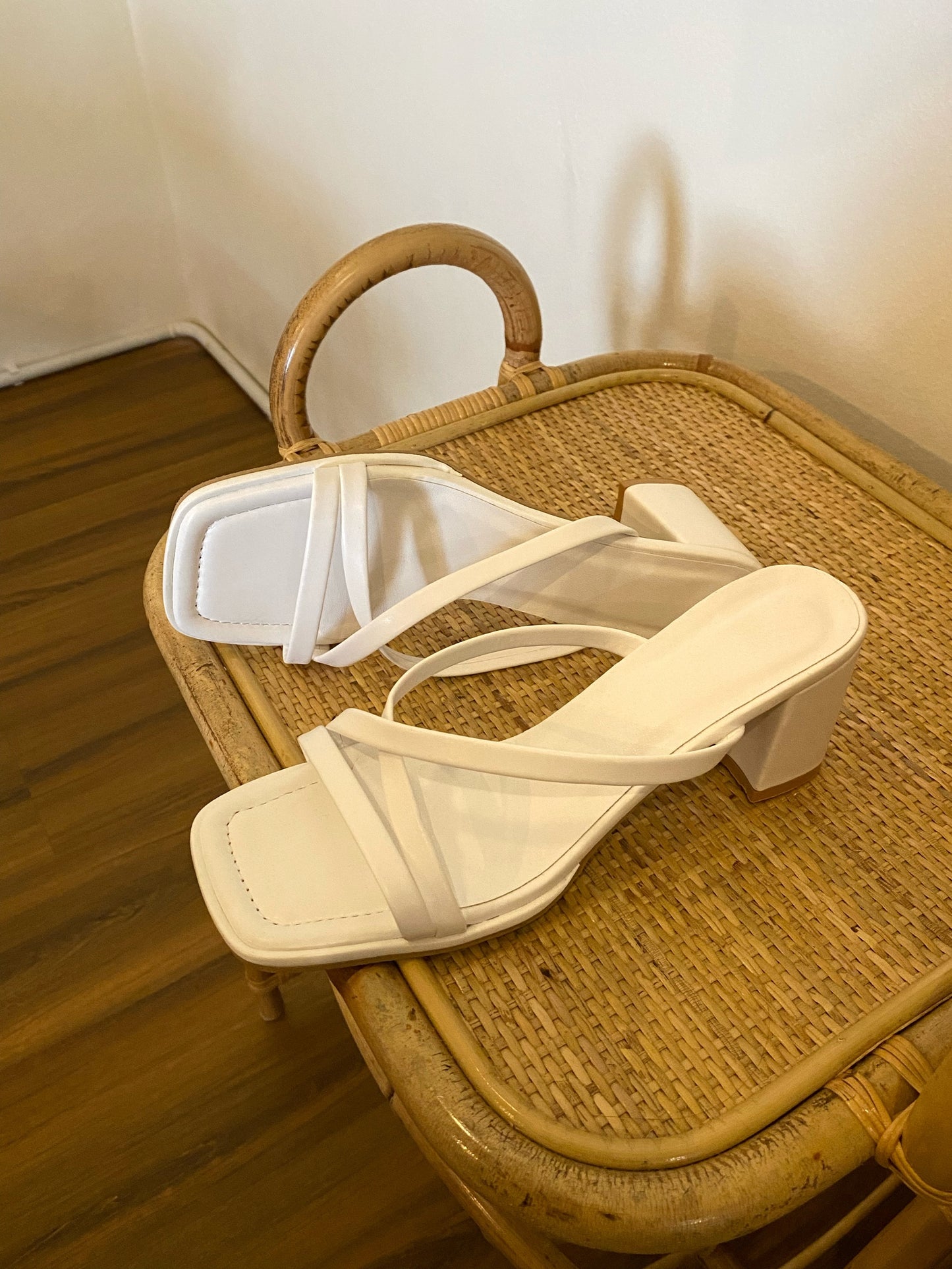 SANDRA HEELS (SHOES)