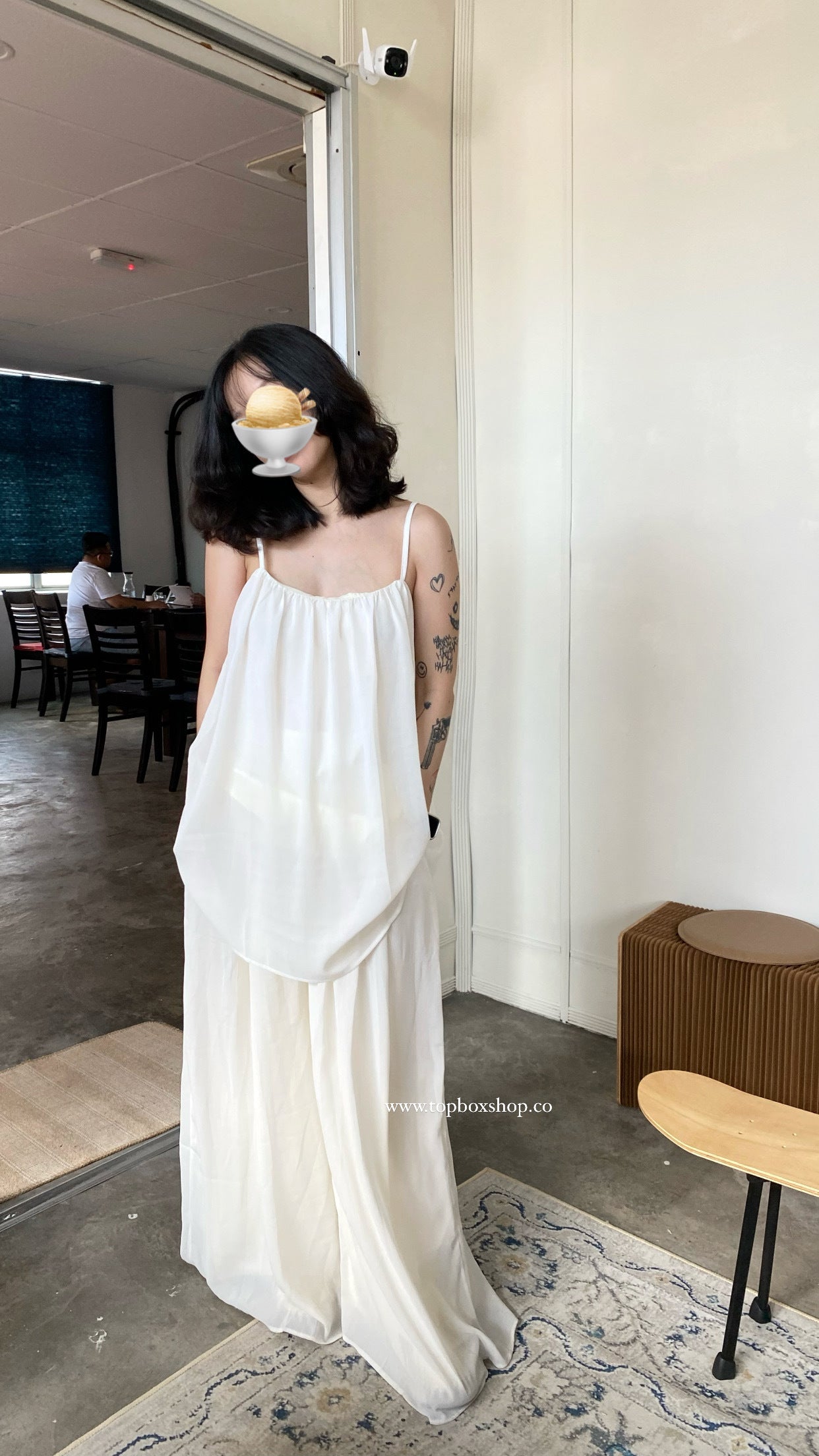 SALLY SET